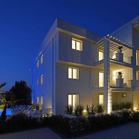 Villa Bianca Luxury Apartments Desenzano del Garda Exterior foto